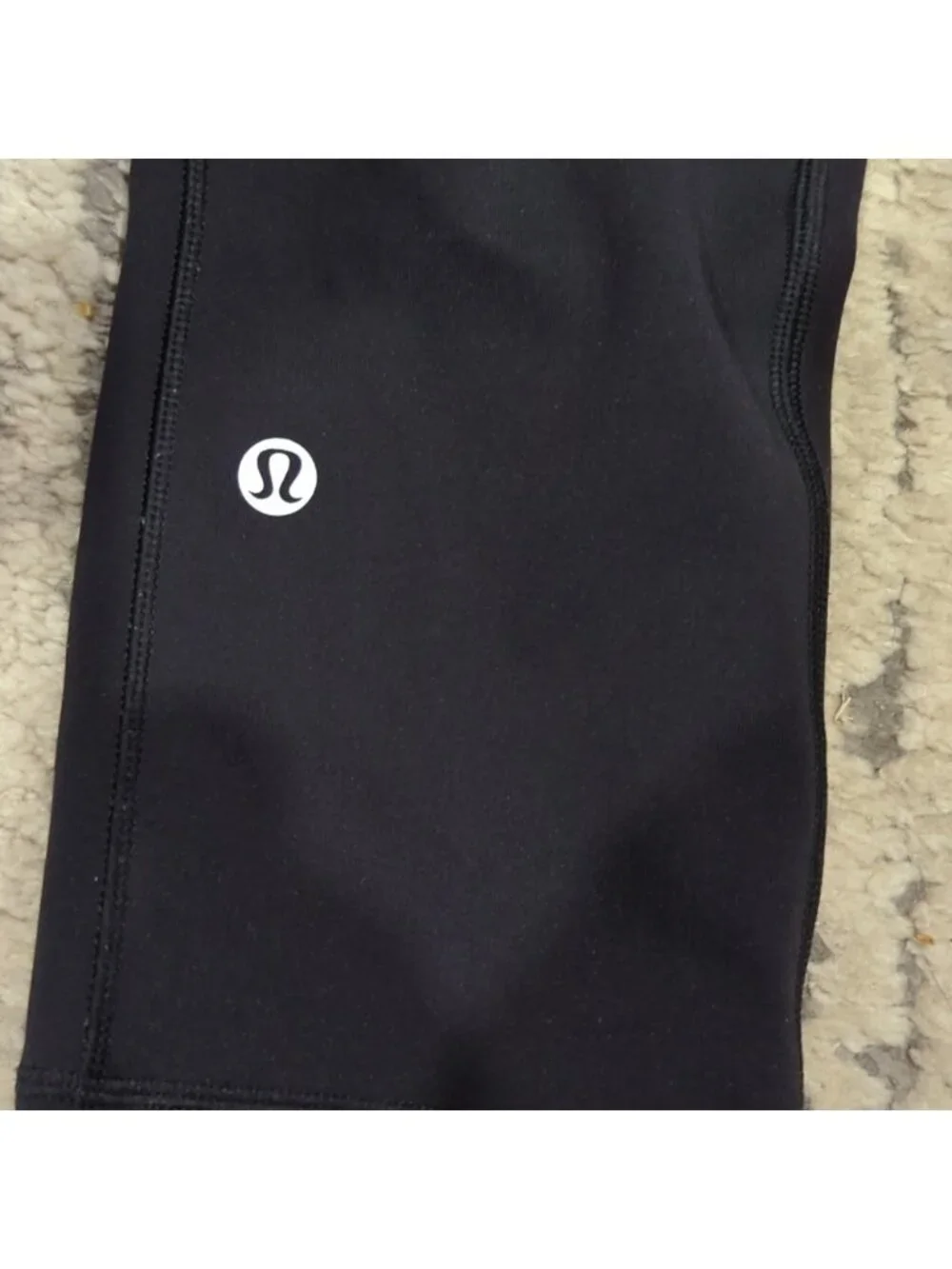 Lululemon Speed Up Crop (21